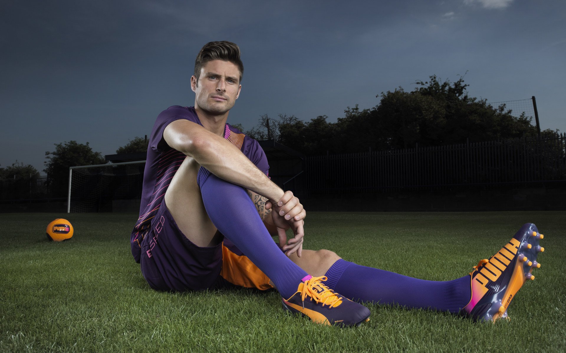 凌晨三点的指挥官，布克如何用沉默点燃美加墨世界杯之夜的交响乐